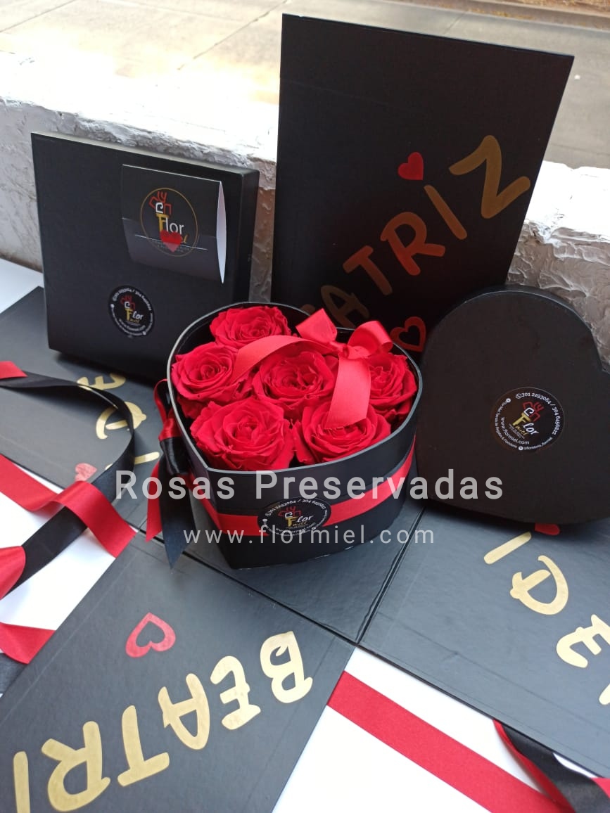 Premium Caja de Rosas Preservadas Flor Miel | FLOR MIEL